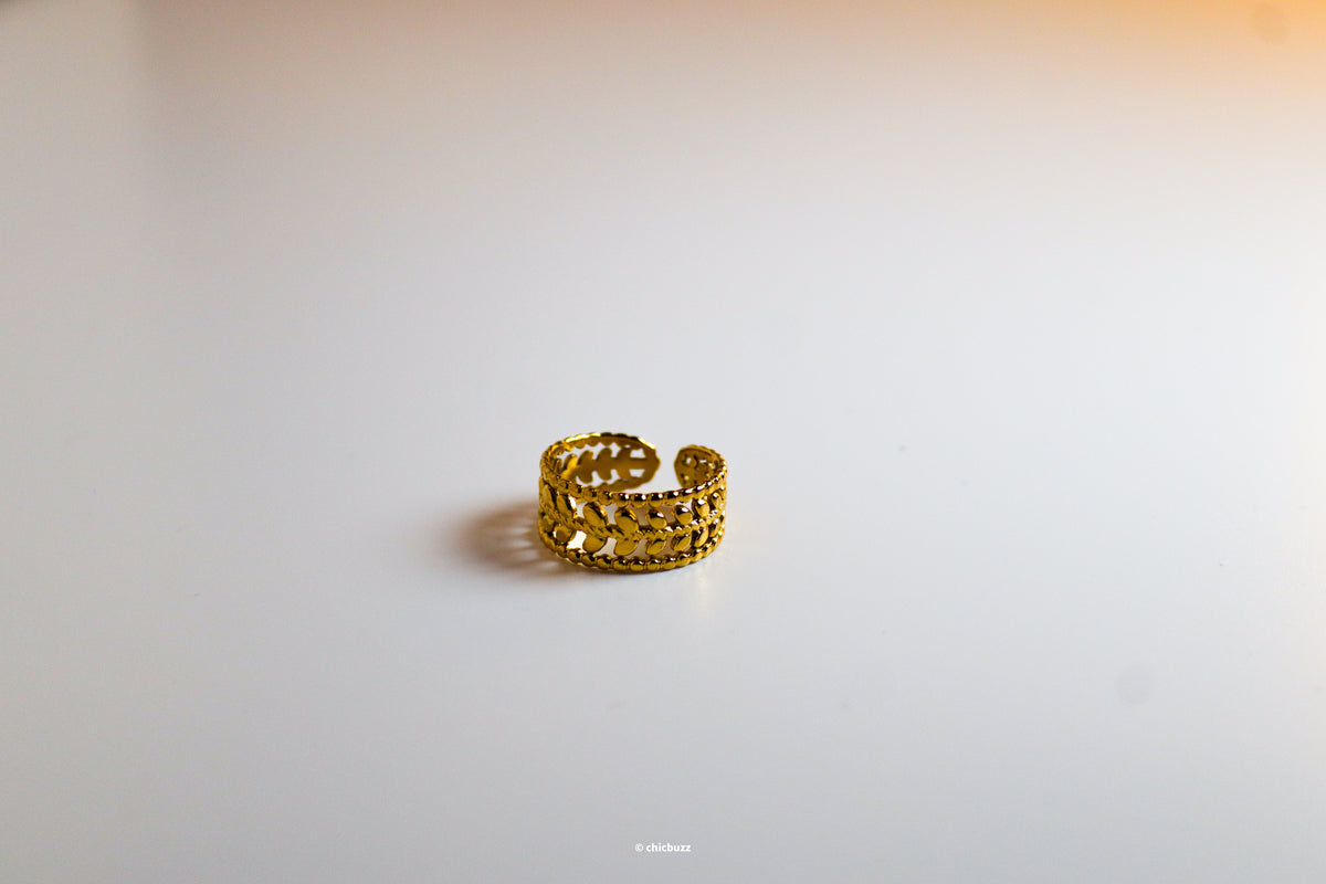 golden lace ring