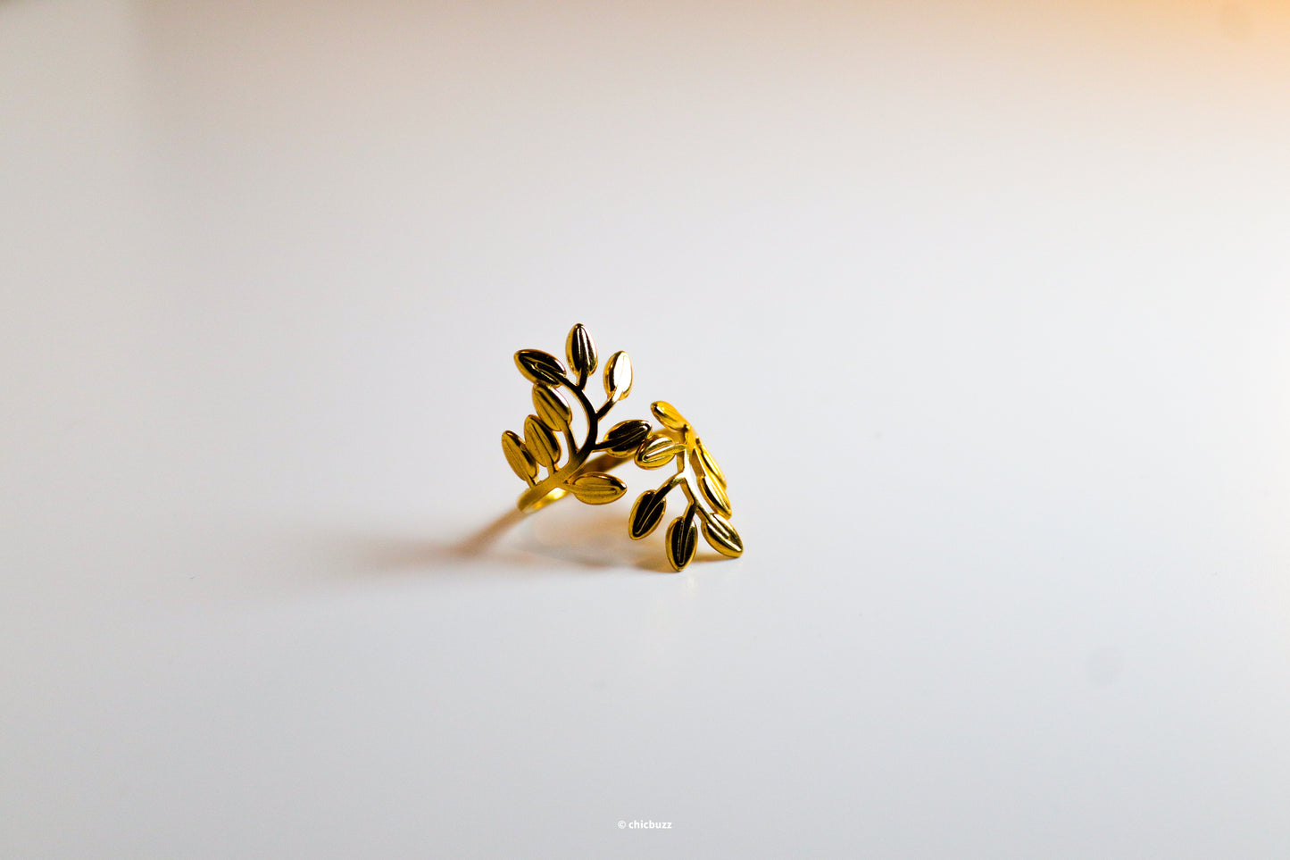 gilded vine ring