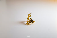 gilded vine ring