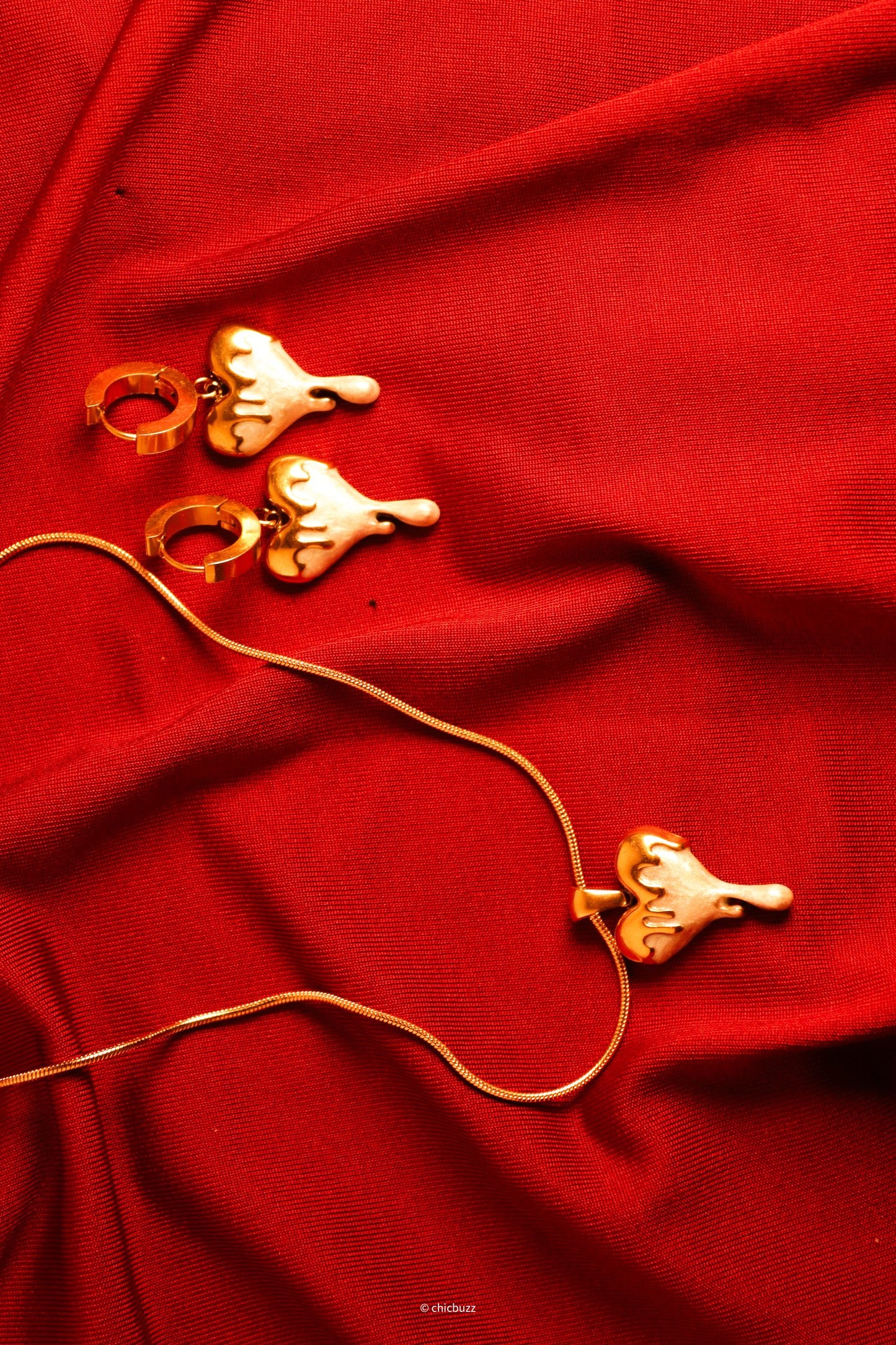 Heart & Drip Design Necklace and Earrings Set