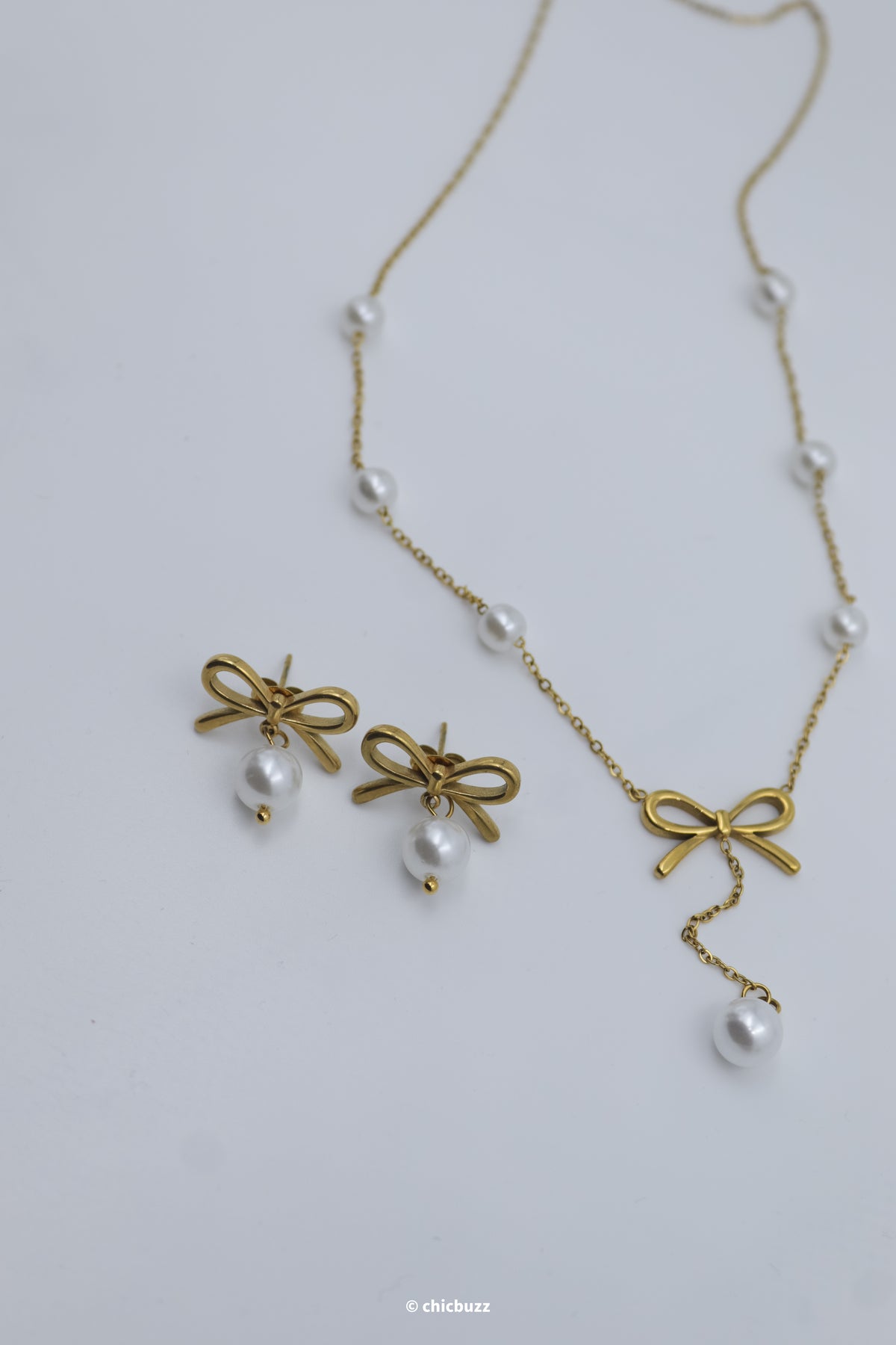 Pearl & Bow Necklace and Earrings Set