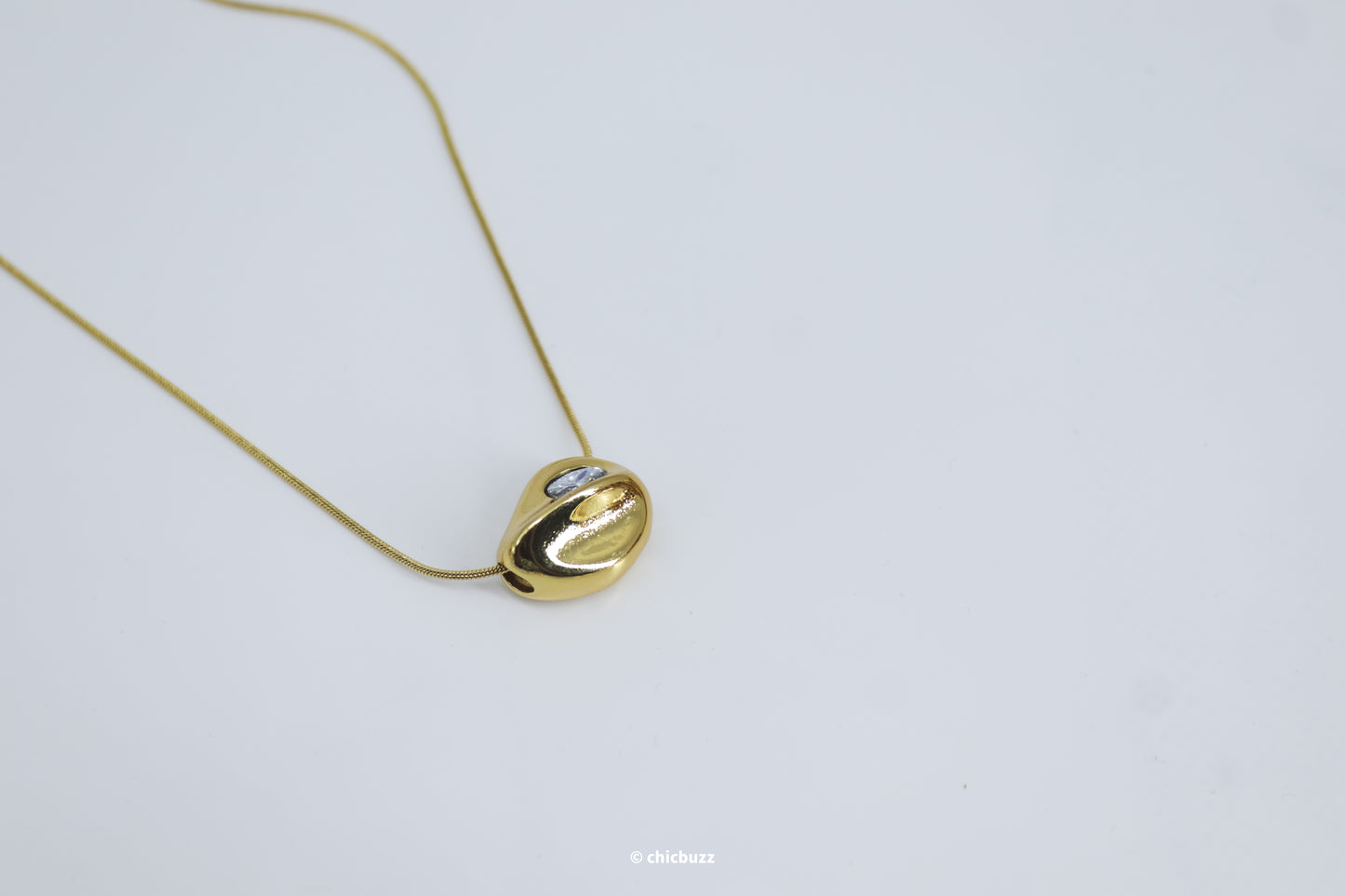 Teardrop Pendant Necklace